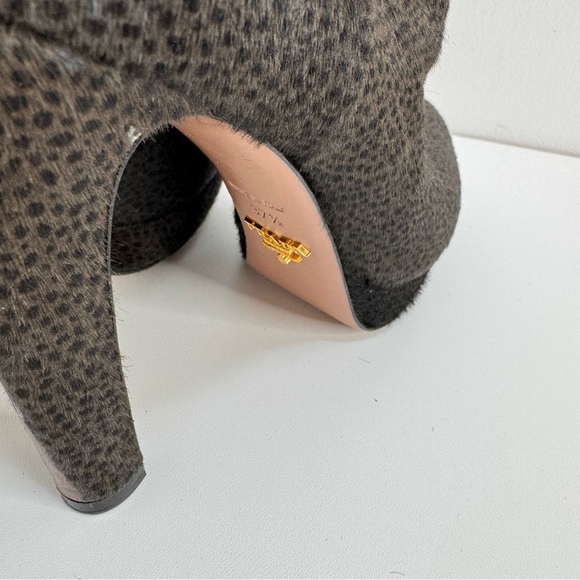 Prada Milano Italy Platform Heels - Picture 5 of 12